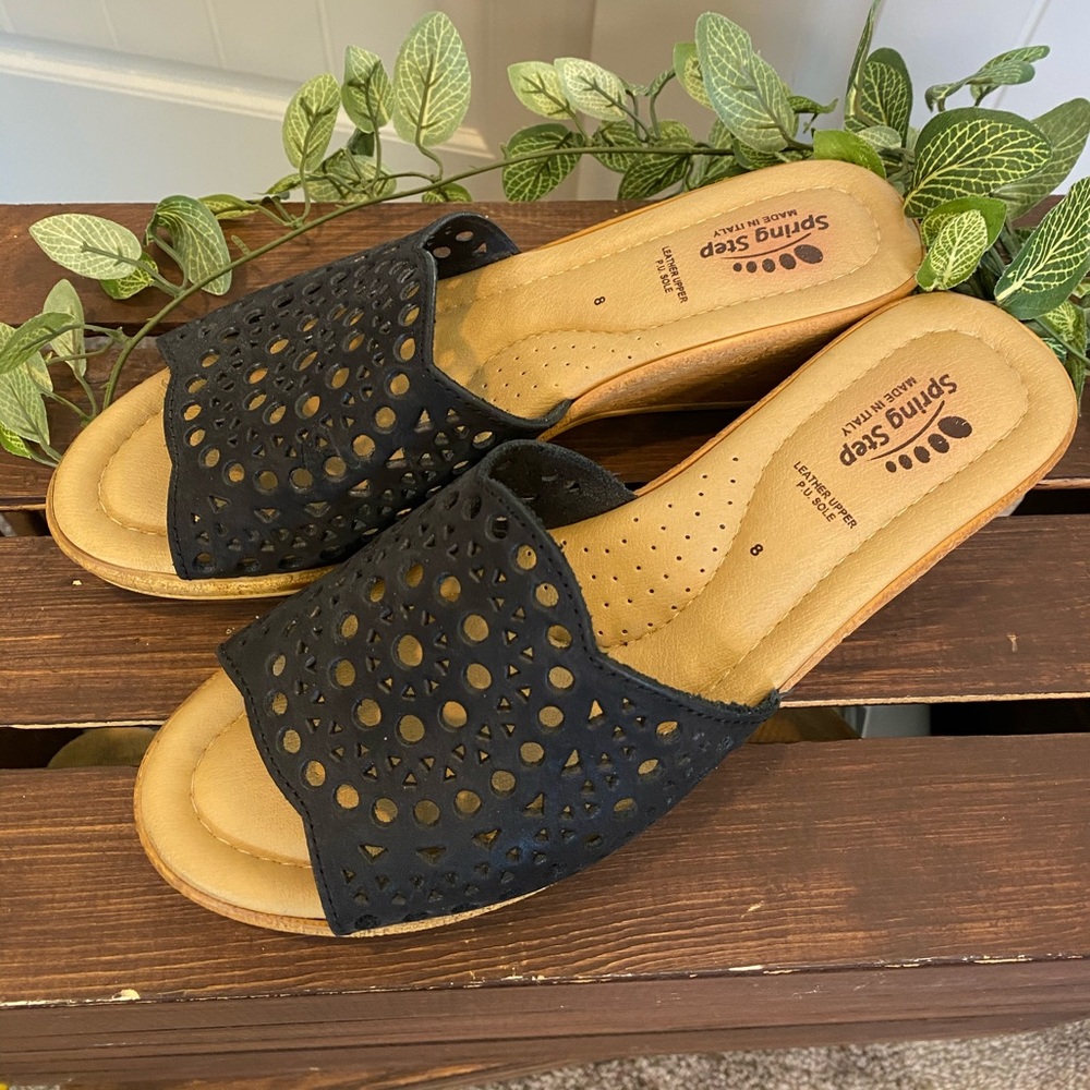 Like New!  Spring Step Fashion Wedge Slide Sandal